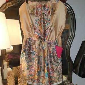 Strapless Dress with pockets